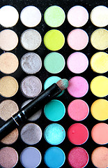 Image showing Makeup palette and brushes