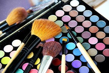 Image showing Makeup palette and brushes