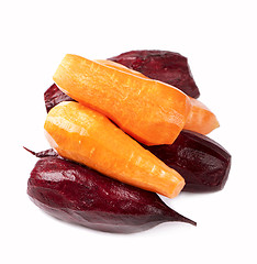 Image showing beet and the carrots peeled of a peel