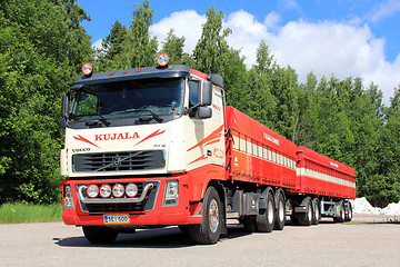 Image showing Volvo FH 16 Truck with Trailer