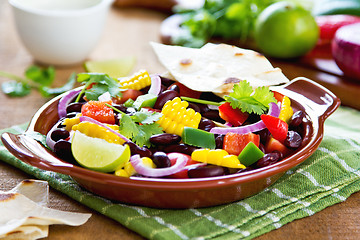 Image showing Bean salad with tortilla