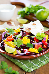 Image showing Bean salad with tortilla