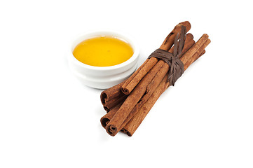 Image showing cinnamon and honey