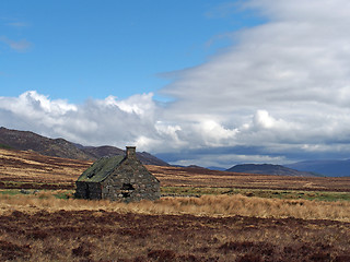Image showing Ruined building in Glen Banchor, Scotland in spring