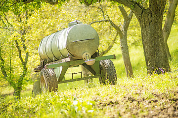 Image showing water tank vehicle for cows