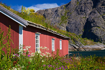 Image showing Norwegian fishing hut