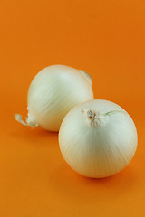 Image showing Ripe white onions