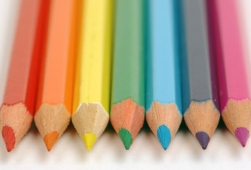 Image showing pencils of color of a rainbow