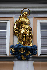 Image showing Statue of Virgin Mary on the façade of the house in Prague