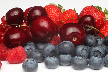 Image showing Fresh berries