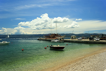 Image showing Boat anchorer on beach