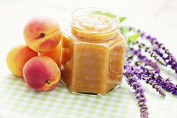 Image showing apricot jam