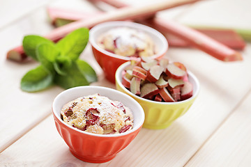 Image showing rhubarb muffin