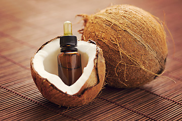 Image showing coconut essential oil