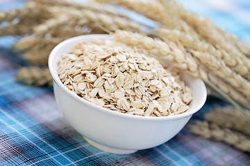 Image showing bowl of oats