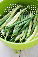 Image showing green and yellow beans