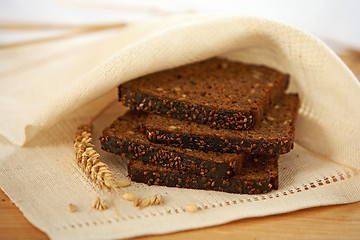 Image showing brown bread slices