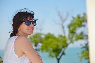 Image showing happy woman outdoor