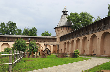 Image showing Wall and tower Spaso-Euthymius monastery in Suzdal