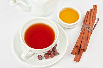 Image showing berries  tea