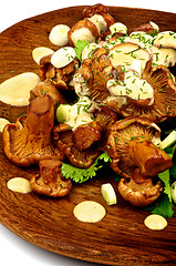 Image showing Roasted Chanterelles with  Cheese Sauce