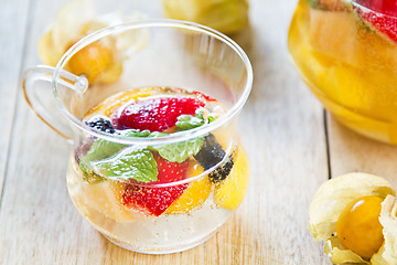 Image showing Fruits sangria