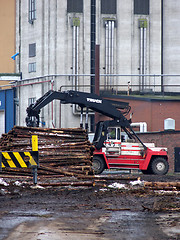 Image showing Truck Loading Timber