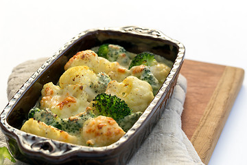 Image showing Gratin of cauliflower, broccoli and cheese
