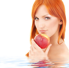 Image showing red apple