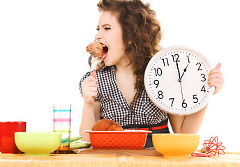 Image showing young attractive woman in the kitchen