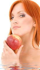 Image showing red apple