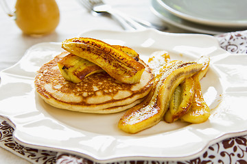 Image showing Pancake with banana