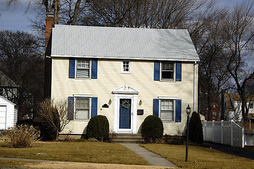 Image showing Colonial House