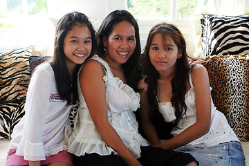 Image showing Mother and teenaged daughters