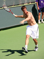 Image showing Marat Safin playing tennis