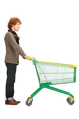 Image showing man with shopping cart