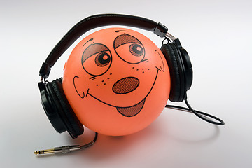 Image showing headphones