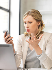 Image showing businesswoman with cell phone