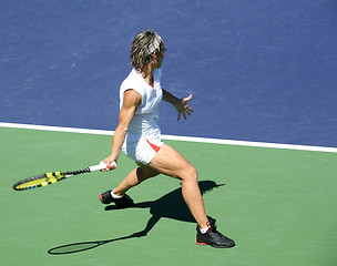 Image showing Woman playing tennis