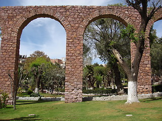 Image showing Aqueduct