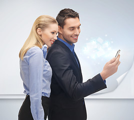 Image showing man and woman with smartphone