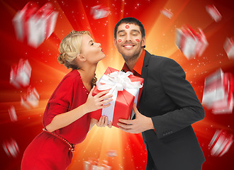 Image showing man and woman with present