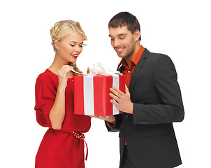 Image showing man and woman with present