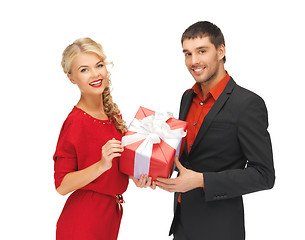 Image showing man and woman with present