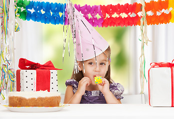 Image showing litle girl with birthday cake