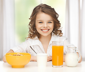 Image showing girl with healthy breakfast