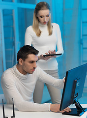 Image showing man and woman in laboratory