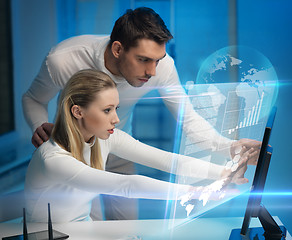 Image showing man and woman in laboratory