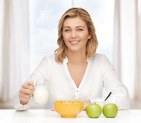 Image showing woman with healthy breakfast