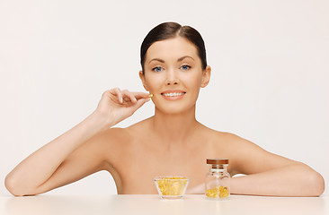 Image showing woman with vitamins